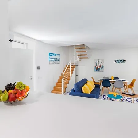 Σπίτι διακοπών Estate4home - Leucosia Σορέντο