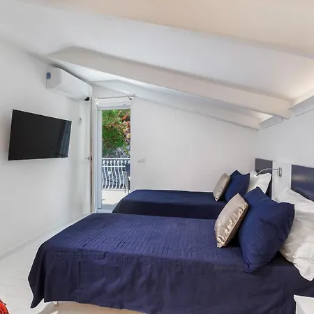 Estate4home - Leucosia Tatil Evi